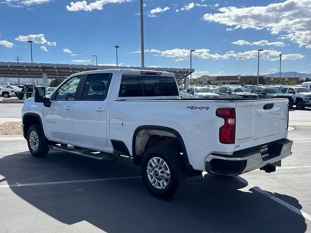Used 2025 Chevrolet Silverado 2500 LT w/ Convenience Package AWD/4WD image 3