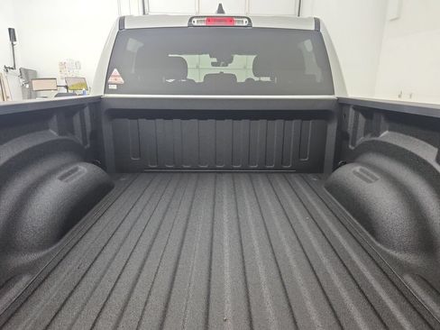 New 2026 RAM 1500 Big Horn AWD/4WD image 29