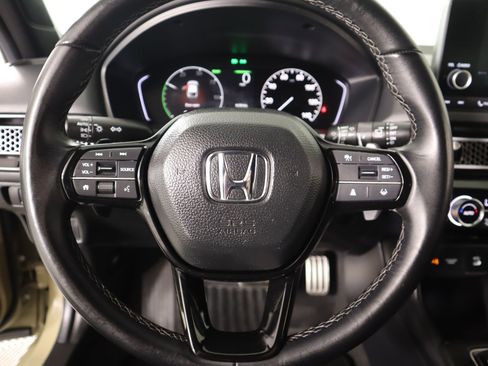 Used 2025 Honda Civic Sport image 3