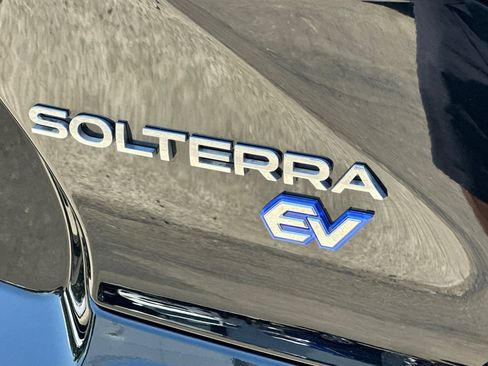 Used 2024 Subaru Solterra Premium image 28
