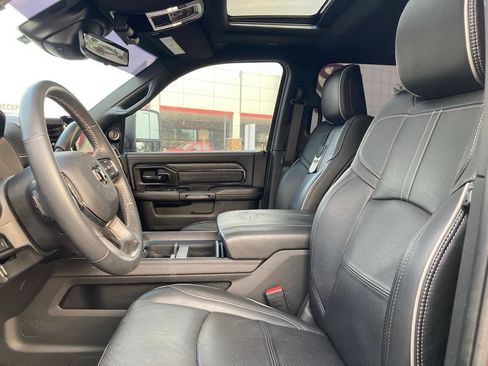 Used 2024 RAM 2500 Limited AWD/4WD image 10