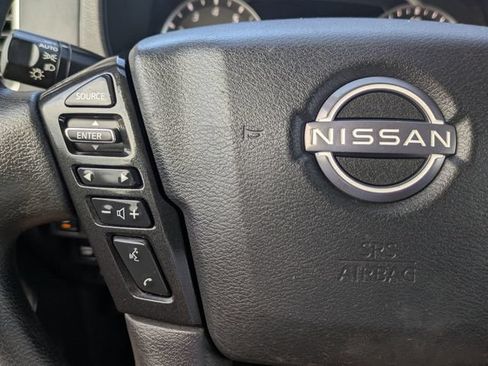 Used 2024 Nissan Frontier SV w/ Technology Package RWD image 19