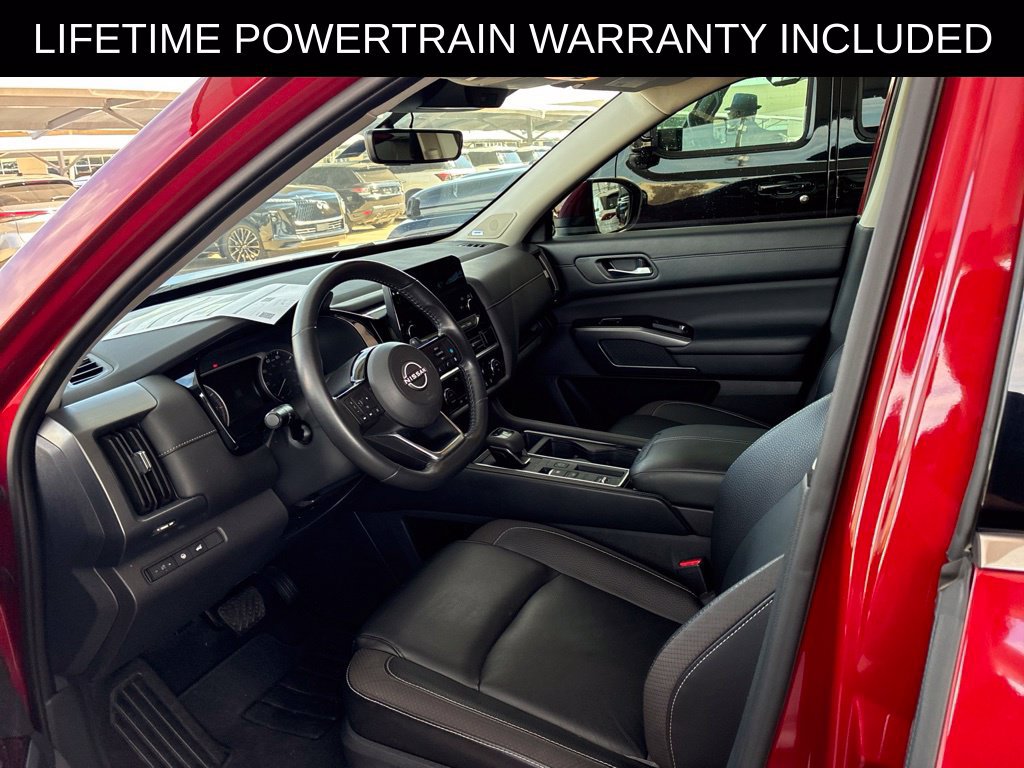 Used 2023 Nissan Pathfinder SL w/ SL Premium Package FWD image 5
