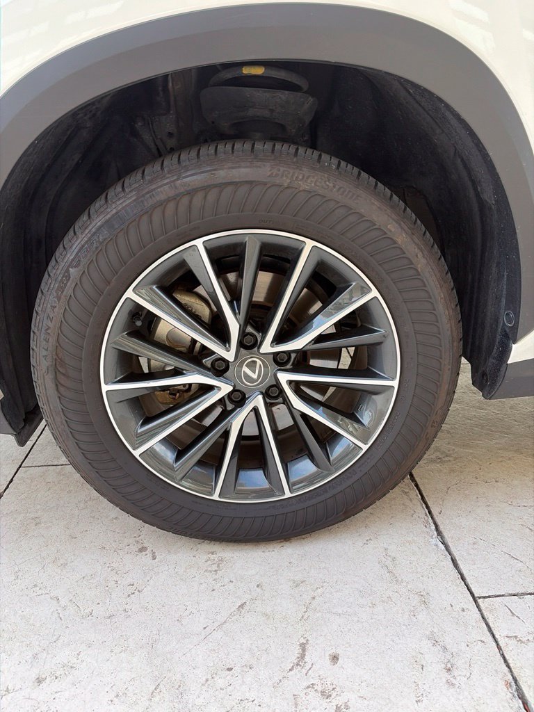 Used 2024 Lexus NX 350h AWD image 4