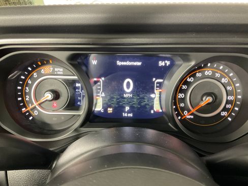 New 2026 Jeep Wrangler Unlimited Rubicon image 16