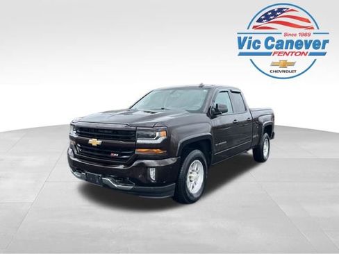 Used 2018 Chevrolet Silverado 1500 LT image 1