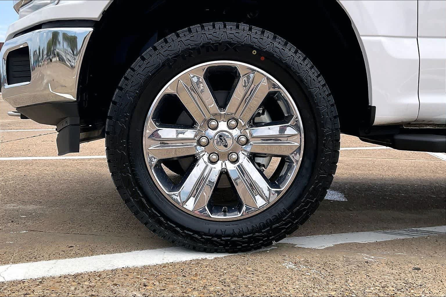 Used 2020 Ford F150 XLT w/ Equipment Group 302A Luxury AWD/4WD image 8