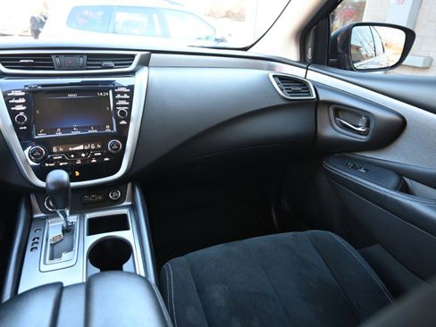 Used 2021 Nissan Murano S image 12