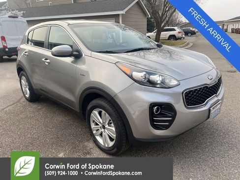 Used 2019 Kia Sportage LX image 1