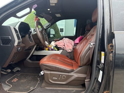 Used 2020 Ford F250 King Ranch w/ King Ranch Ultimate Package image 12