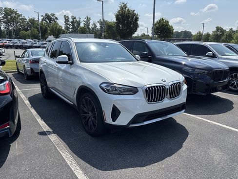 Used 2024 BMW X3 sDrive30i w/ Premium Package RWD image 6