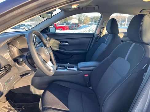 Used 2024 Nissan Sentra SV image 12