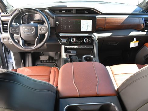 New 2026 GMC Sierra 1500 Denali Ultimate image 17