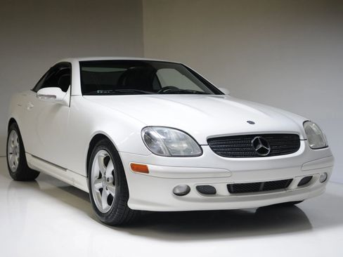 Used 2002 Mercedes-Benz SLK 320 image 5