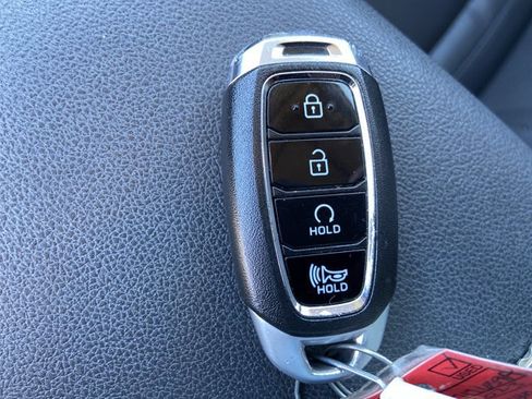 Used 2023 Hyundai Kona Limited image 43