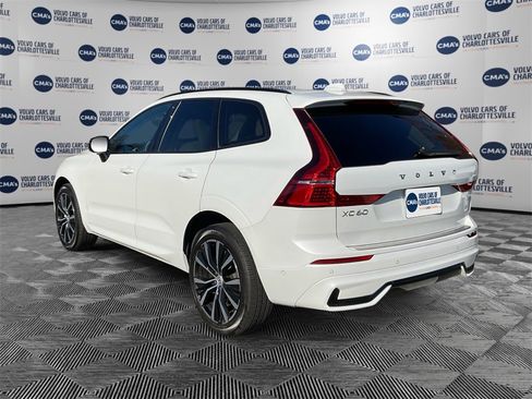 Certified 2024 Volvo XC60 B5 Plus image 3