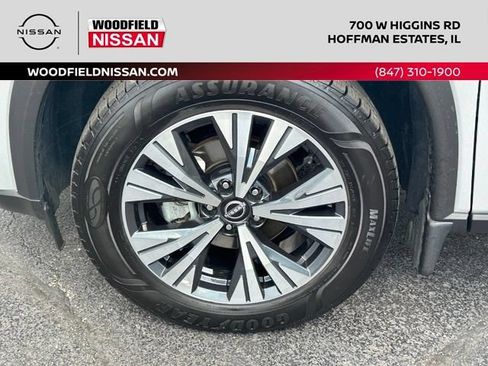 Certified 2023 Nissan Rogue SV w/ SV Premium B Package AWD/4WD image 8