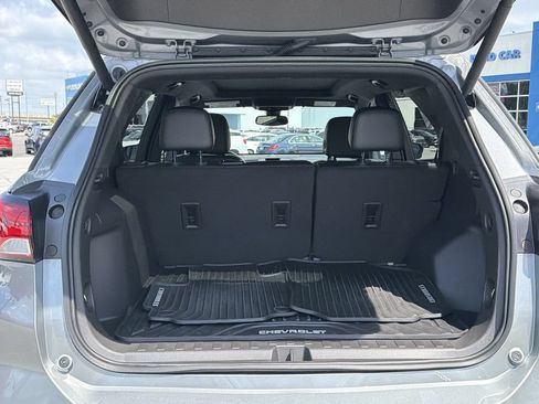 Used 2024 Chevrolet Equinox Premier FWD image 35