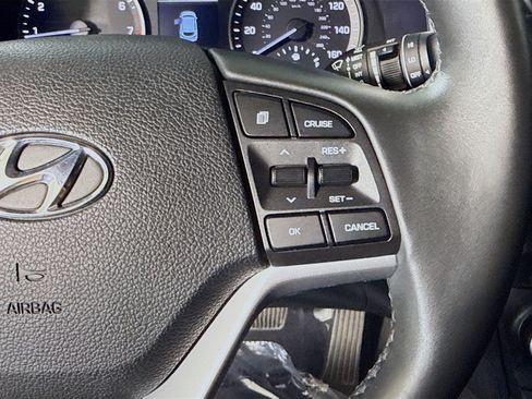 Used 2020 Hyundai Tucson Limited FWD image 15