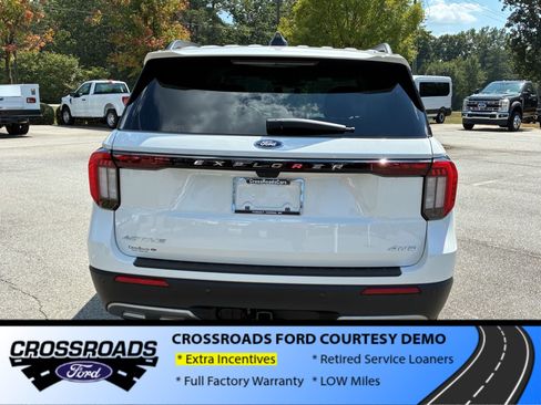 New 2026 Ford Explorer Active w/ Active Comfort Package AWD/4WD image 5