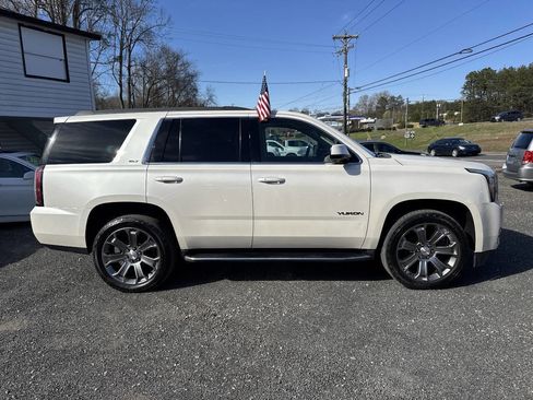 Used 2015 GMC Yukon SLT w/ Open Road Package image 3