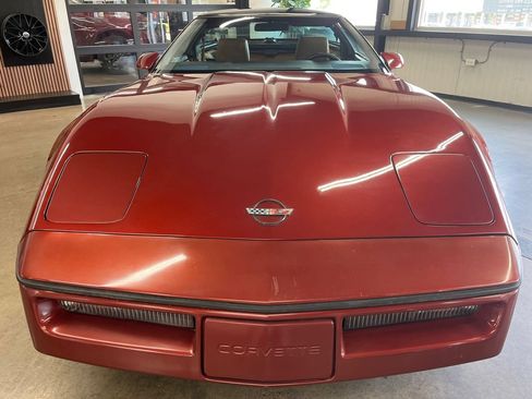 Used 1988 Chevrolet Corvette Coupe RWD image 16