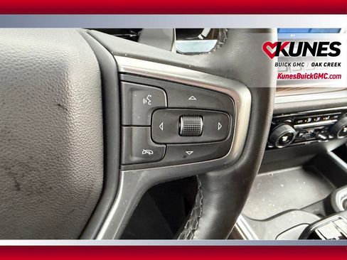 Used 2025 Chevrolet Silverado 1500 LT AWD/4WD image 15