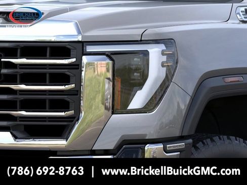 New 2026 GMC Sierra 2500 SLE w/ Max Trailering Package AWD/4WD image 10
