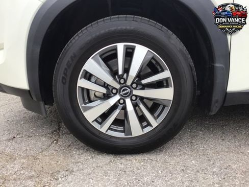Used 2024 Nissan Pathfinder SL FWD image 26