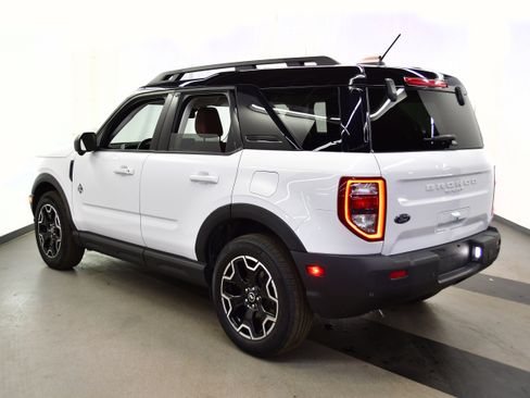 Used 2025 Ford Bronco Sport Outer Banks w/ Outer Banks Tech Package+ image 5