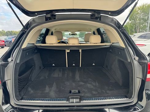 Used 2019 Mercedes-Benz GLC 300 image 14