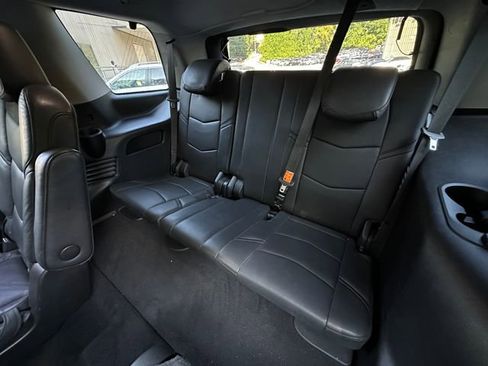 Used 2019 Cadillac Escalade 2WD image 36