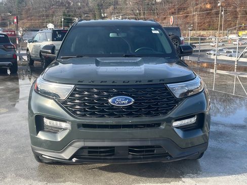 Certified 2023 Ford Explorer ST-Line w/ Class IV Trailer Tow Package image 5