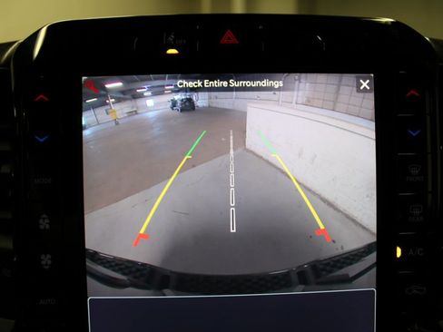 New 2026 RAM 1500 4x4 Crew Cab image 17