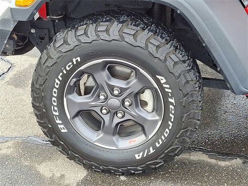 Used 2018 Jeep Wrangler Unlimited Sport S image 28