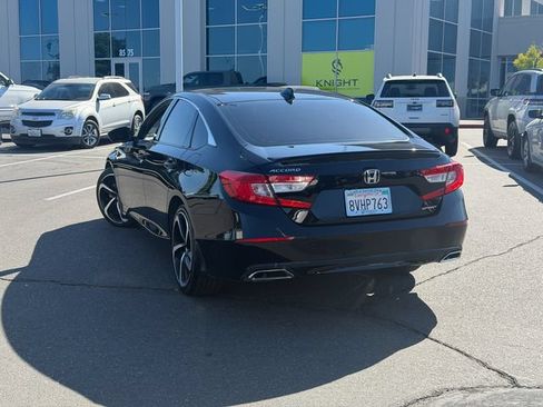 Used 2021 Honda Accord Sport image 10