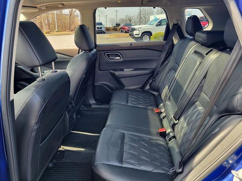 Certified 2023 Nissan Rogue Platinum w/ Platinum Premium Package image 12