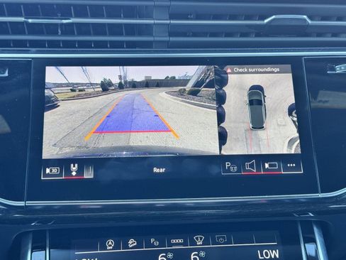 Used 2025 Audi Q7 3.0T Prestige w/ Prestige Package image 18