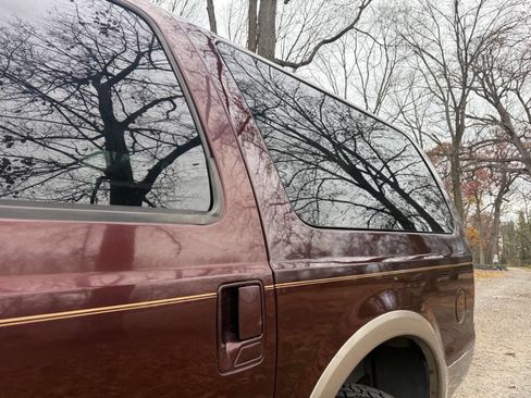 Used 2001 Ford Excursion Limited image 19