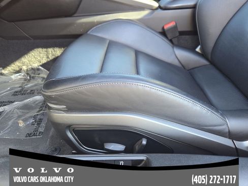 Used 2024 Porsche 911 Carrera image 24