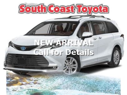 Used 2024 Toyota Sienna Platinum