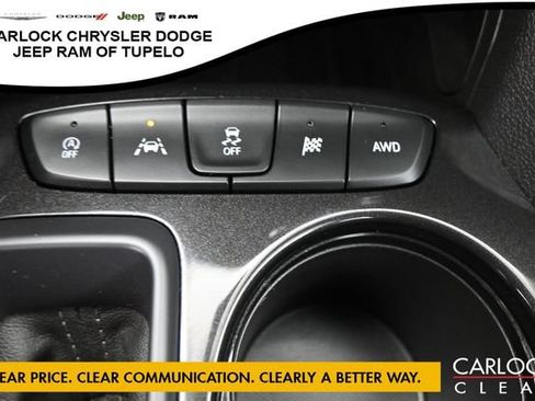 Used 2025 Chevrolet TrailBlazer LT AWD/4WD image 16