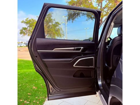 Used 2020 Kia Telluride S AWD/4WD image 29