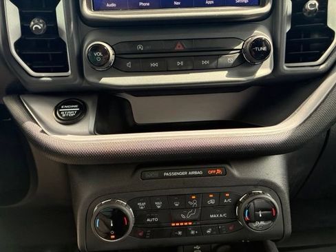 Certified 2023 Ford Bronco Sport Outer Banks w/ Tech Package AWD/4WD image 28