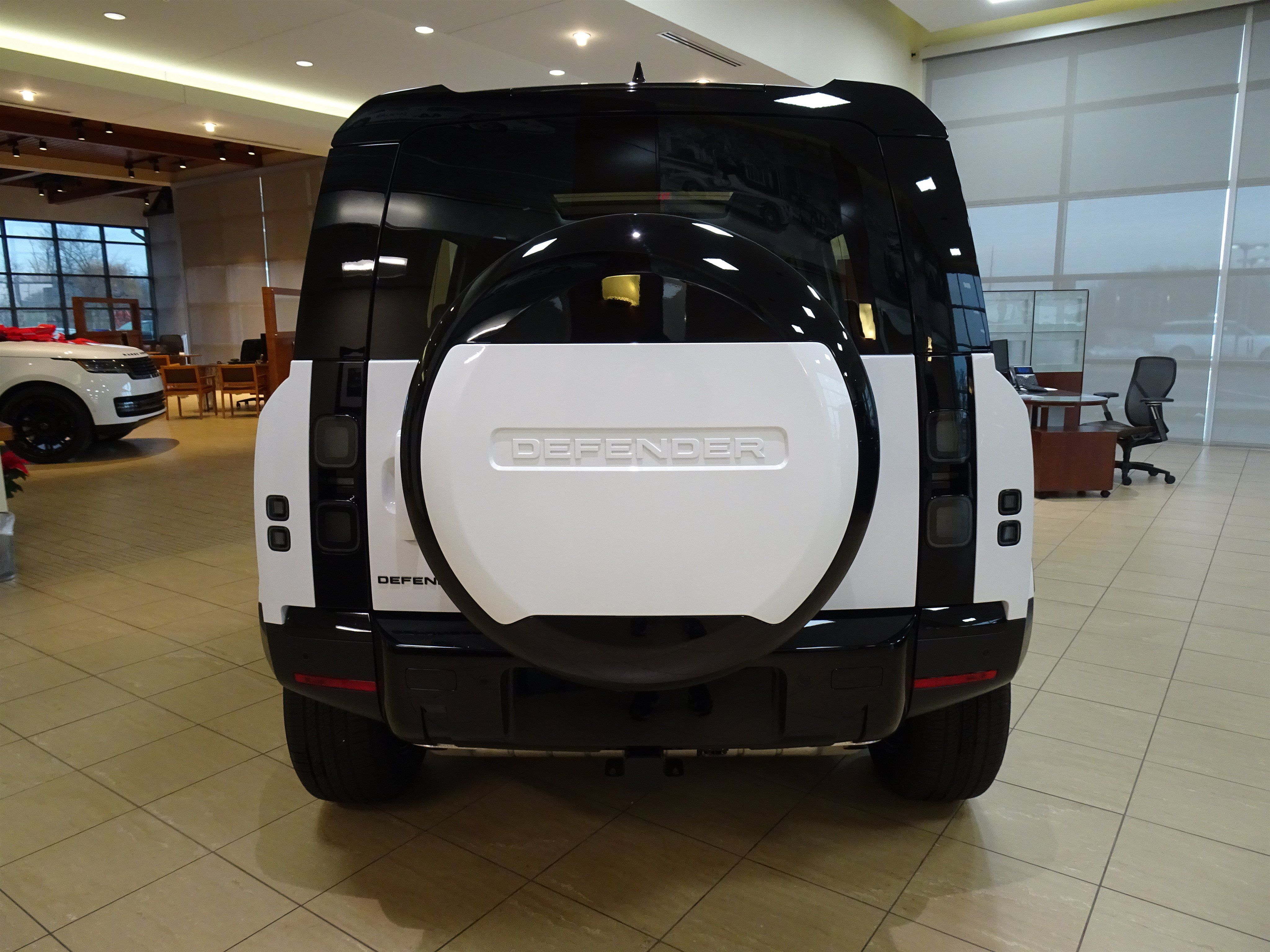 New 2026 Land Rover Defender 110 S AWD/4WD image 11