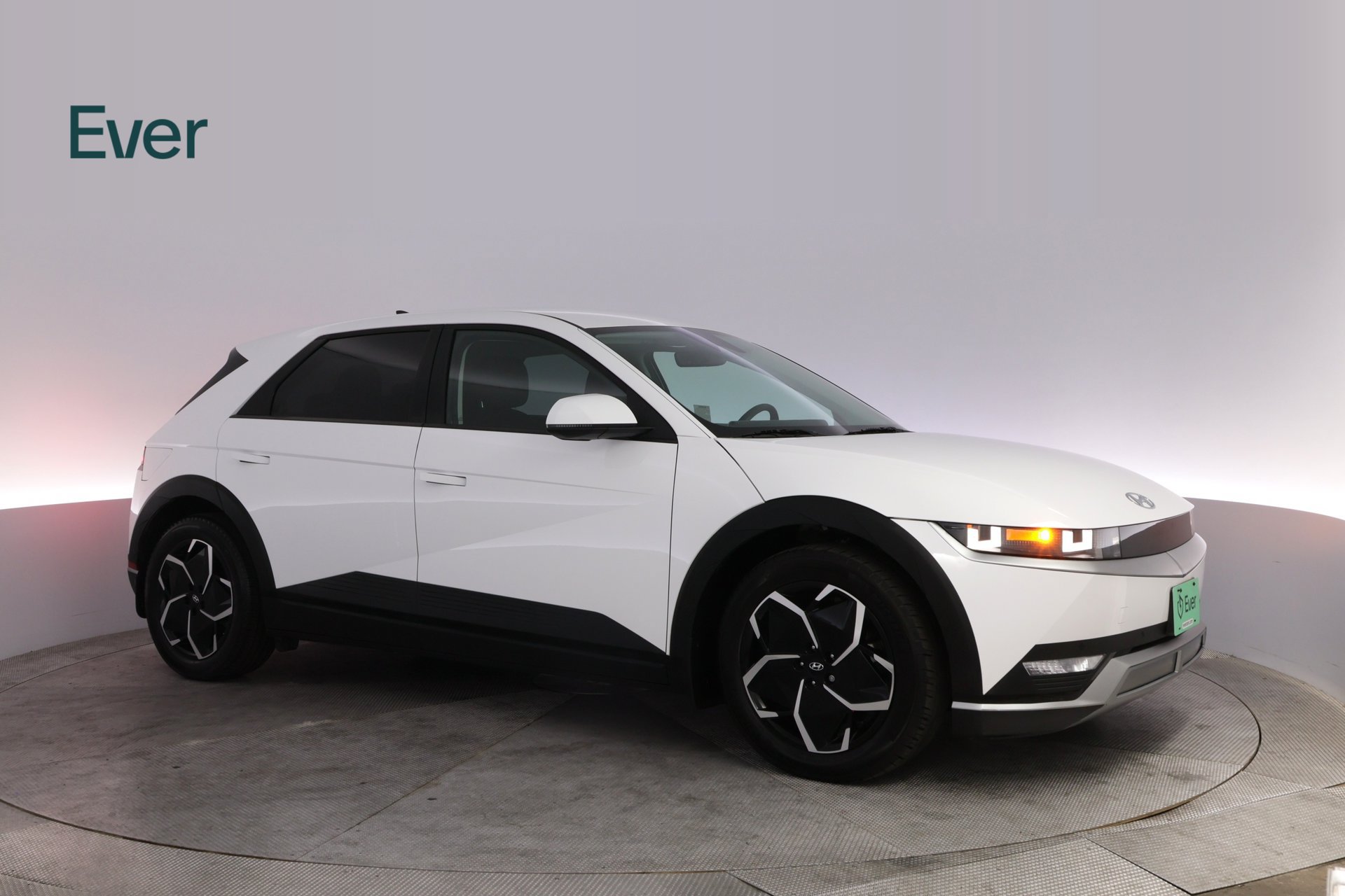 Used 2024 Hyundai Ioniq 5 SEL RWD image 14