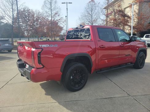 Used 2025 Toyota Tundra Limited image 7