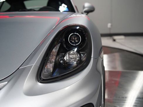 Used 2016 Porsche Cayman GT4 RWD image 20