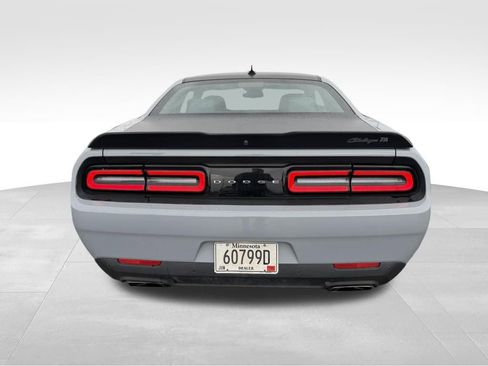Used 2022 Dodge Challenger R/T w/ T/A Package image 9