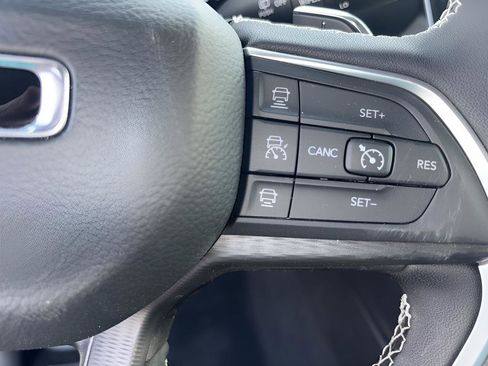 New 2026 Jeep Grand Cherokee Laredo X image 16